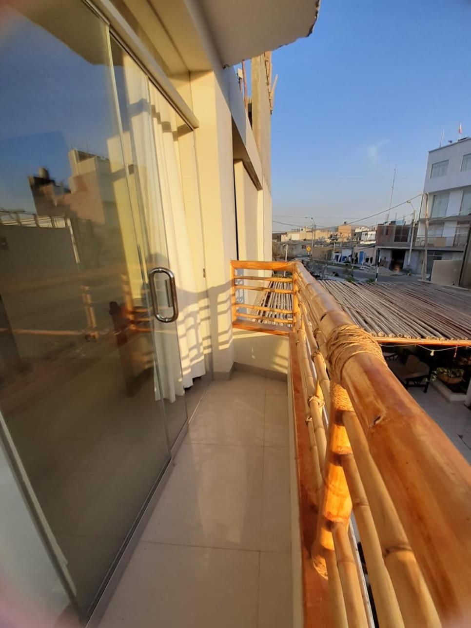 פאראקאס Hostel Willys House מראה חיצוני תמונה